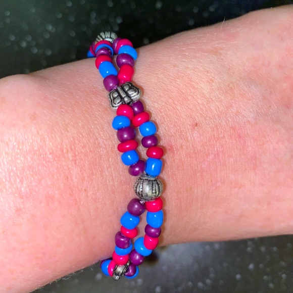 PRIDE COLLECTION Bisexual Coloured Beaded Bracelet w Ceramic & Metal Beads - Picture 2 of 3